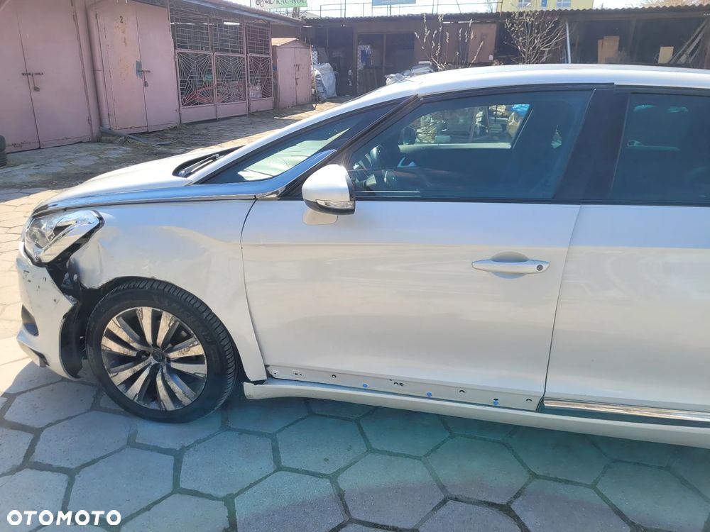 Citroën DS5 BlueHDi 120 Business Class - 17