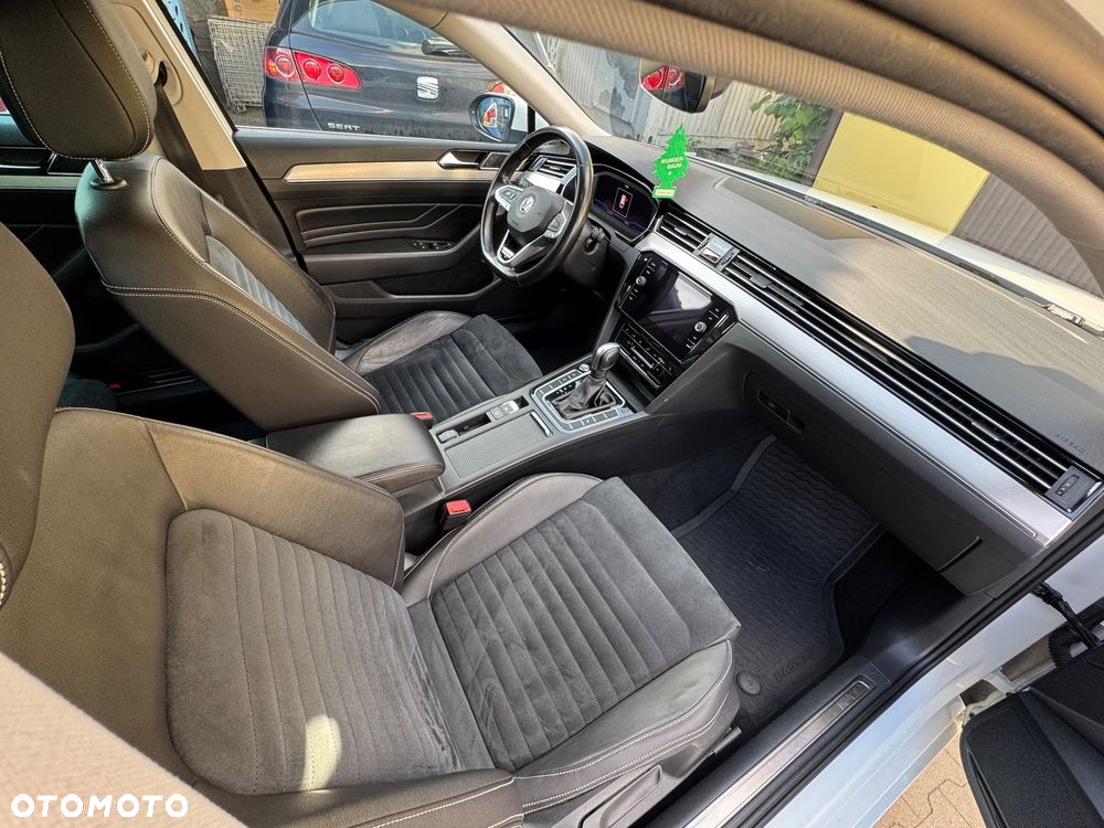 Volkswagen Passat 2.0 TDI 4Mot Elegance DSG - 16