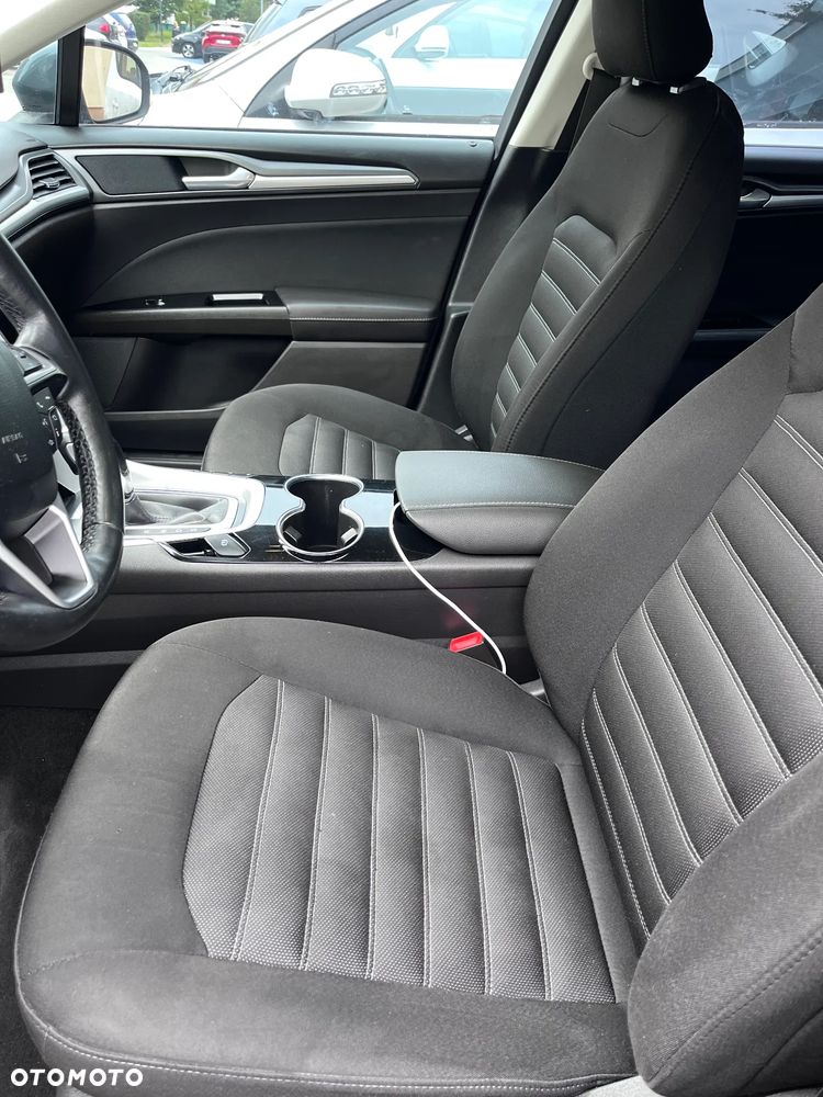 Ford Mondeo 2.0 TDCi Titanium PowerShift - 7