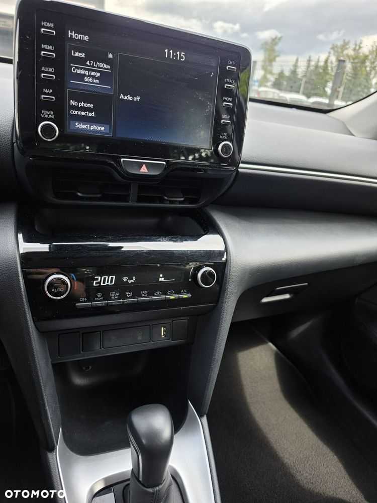 Toyota Yaris Cross Hybrid 1.5 Comfort - 18