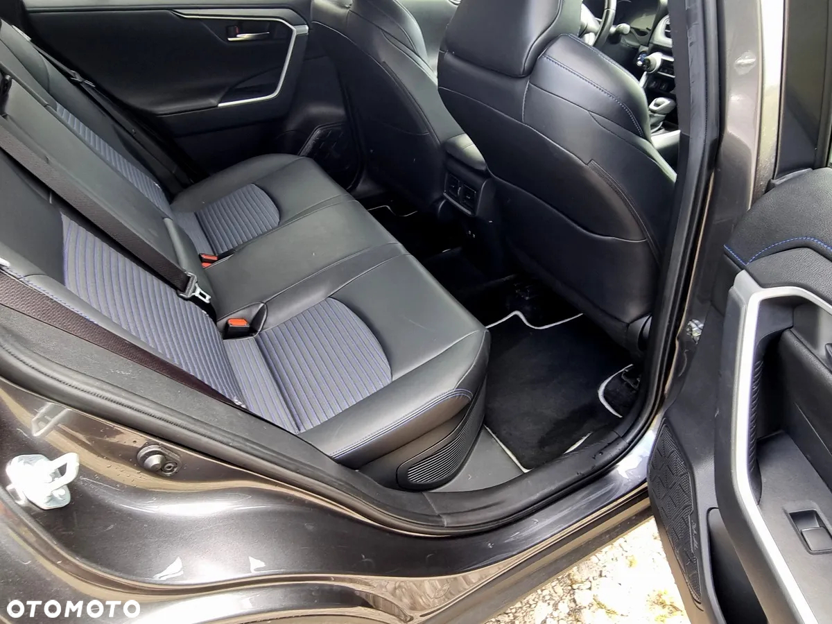 Toyota RAV4 - 15