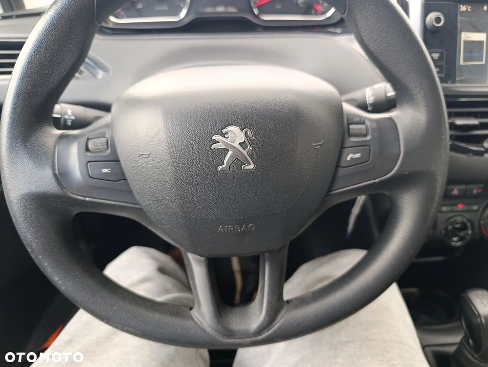 Peugeot 208 82 VTI Allure - 20