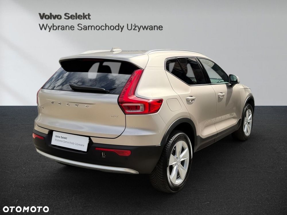 Volvo XC 40 - 9