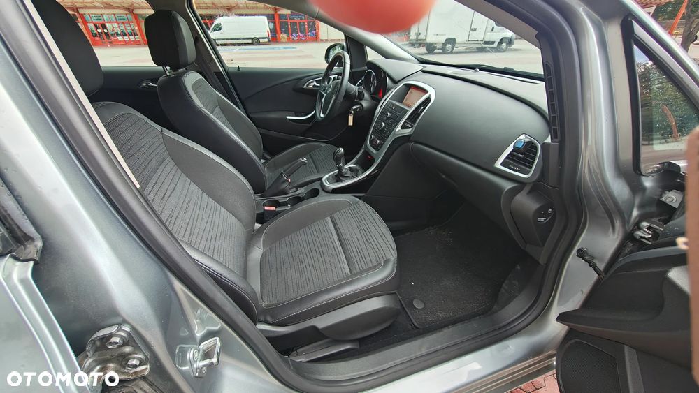 Opel Astra 1.6 Enjoy - 8