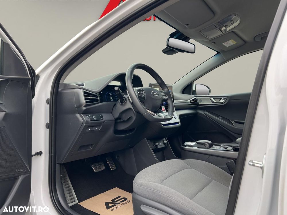 Hyundai IONIQ Trend - 4