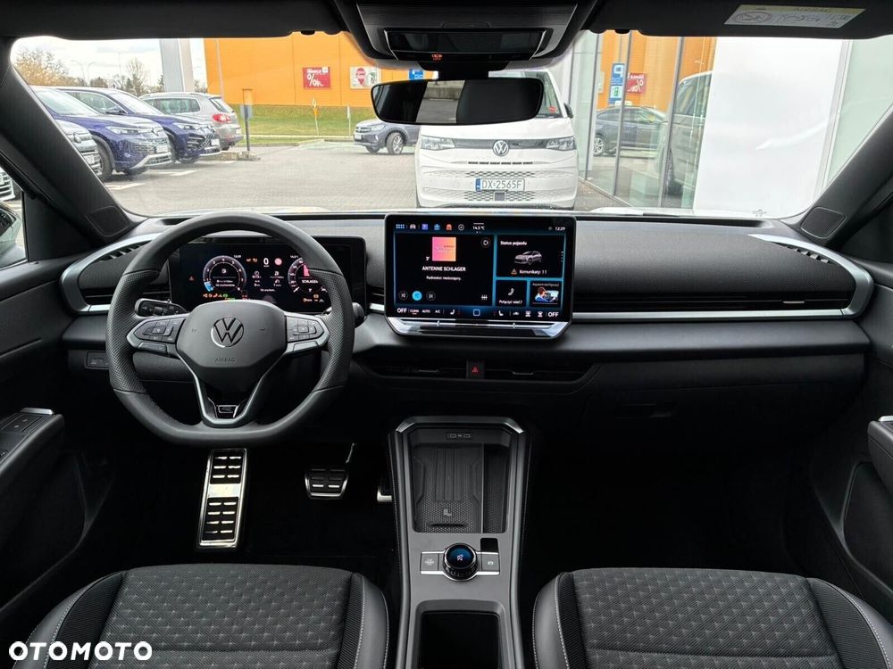 Volkswagen T-Roc - 9