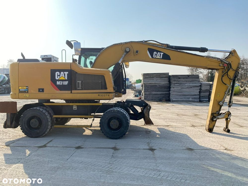 Caterpillar M 318F / 2017 / Pług / Podpory - 15