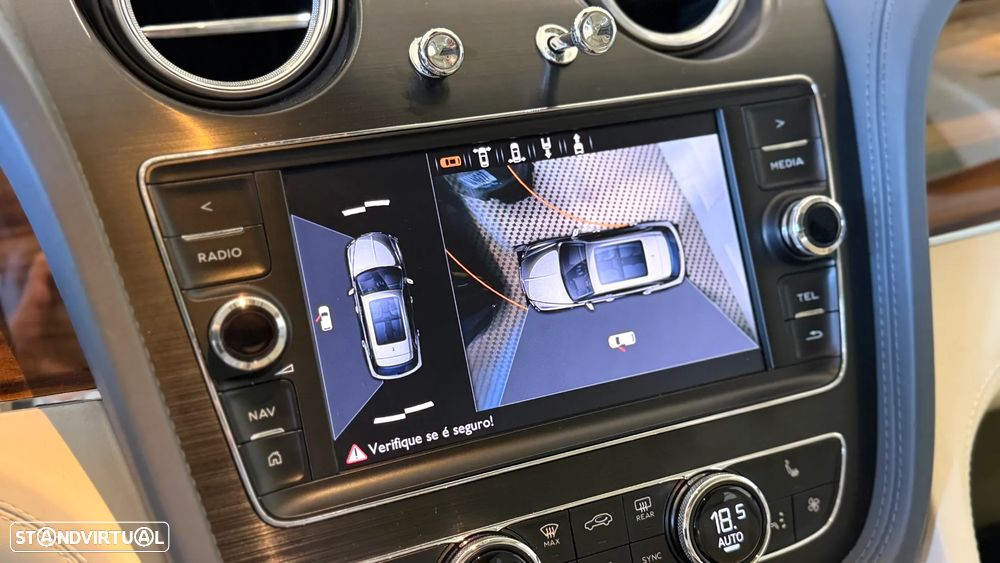 Bentley Bentayga V6 Hybrid - 28