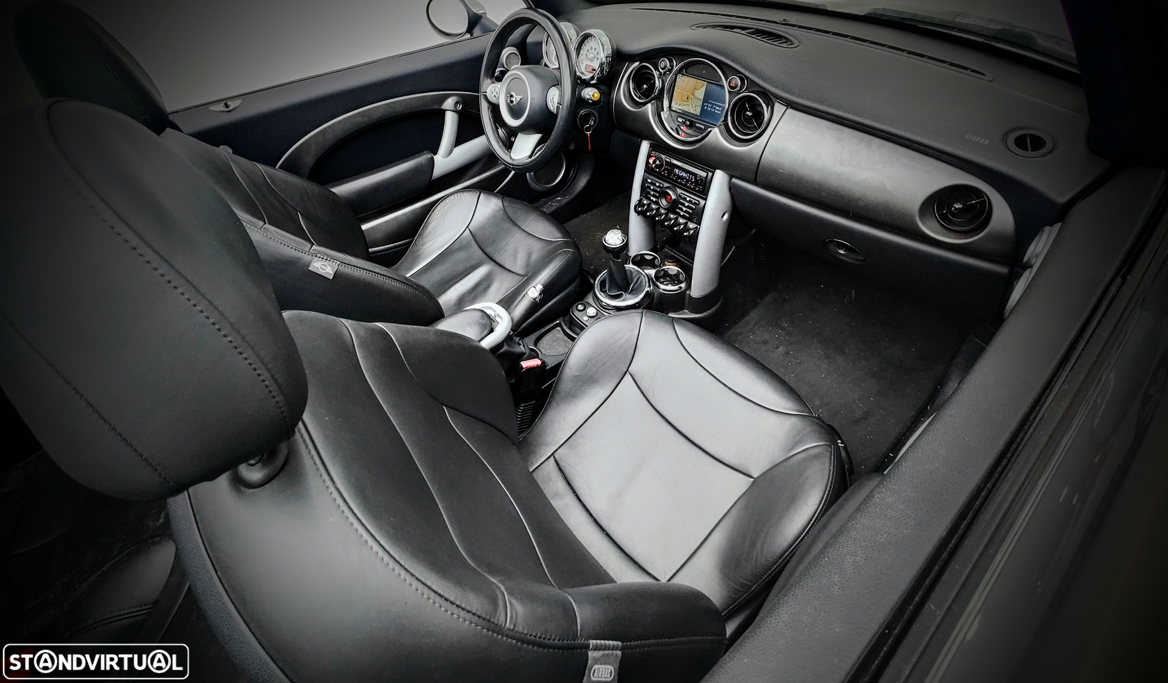 MINI Cabrio Cooper S - 13
