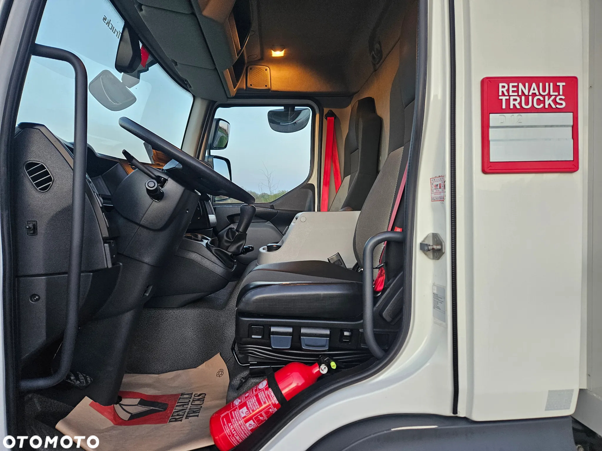 Renault D12.240*CHŁODNIA*WINDA*Niski Przebieg 150 000KM* - 13