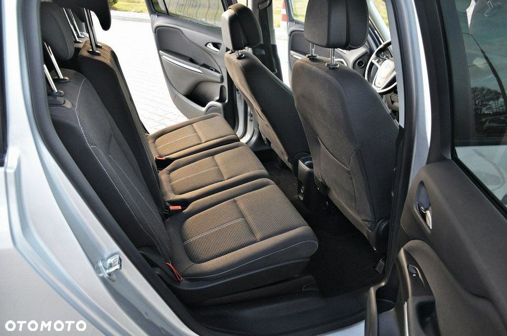 Opel Zafira - 23