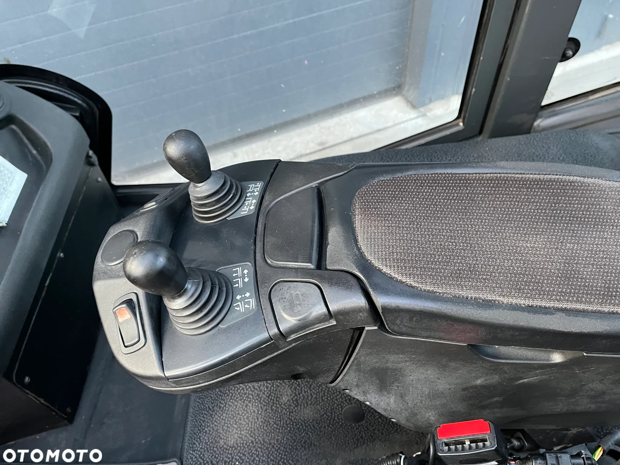 Linde H60-T 396-03 Gaz Kabina Klima Pozycjoner Przesuw boczny - 22
