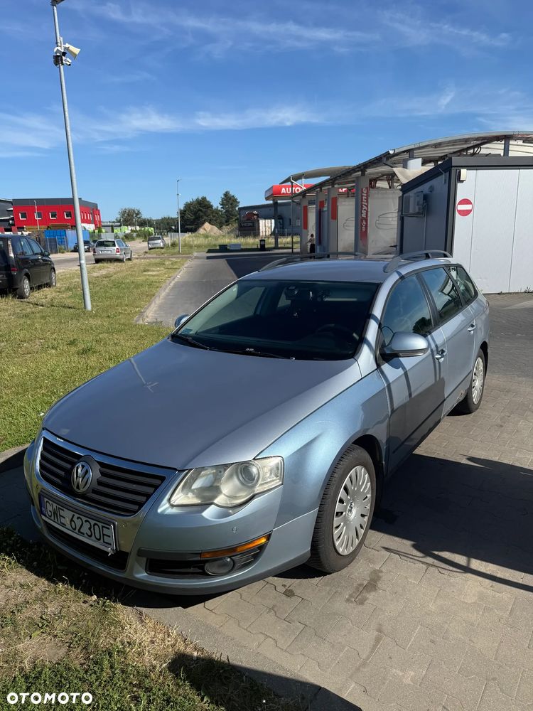 Volkswagen Passat 1.9 TDI Trendline - 3