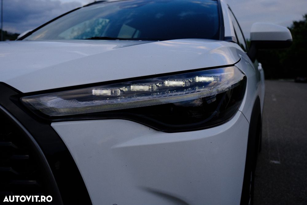 Toyota Corolla - 30