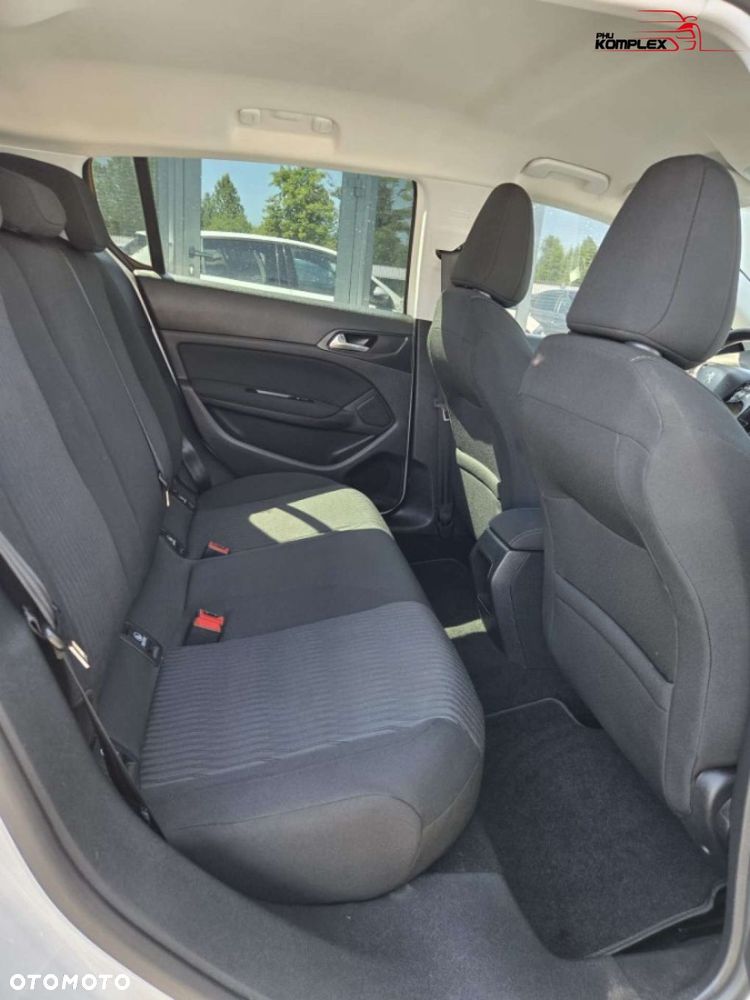 Peugeot 308 - 11