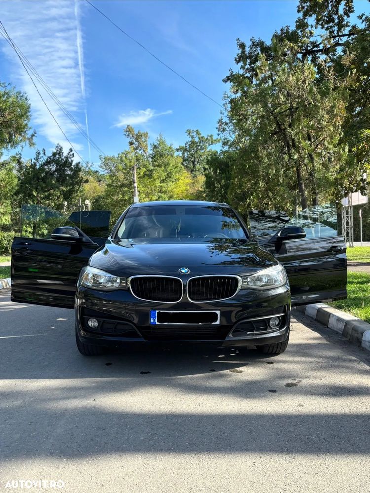 BMW Seria 3 320d GT - 8