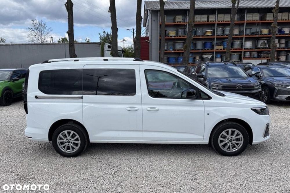 Ford Tourneo Connect Grand - 5
