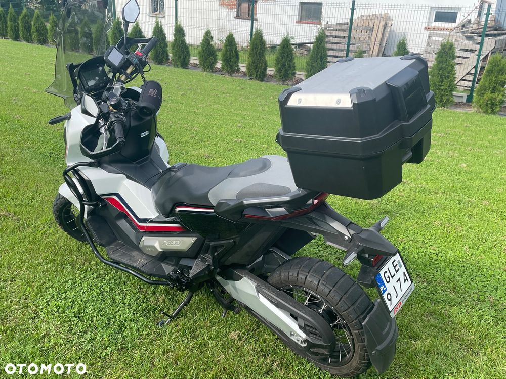 Honda X-ADV - 36