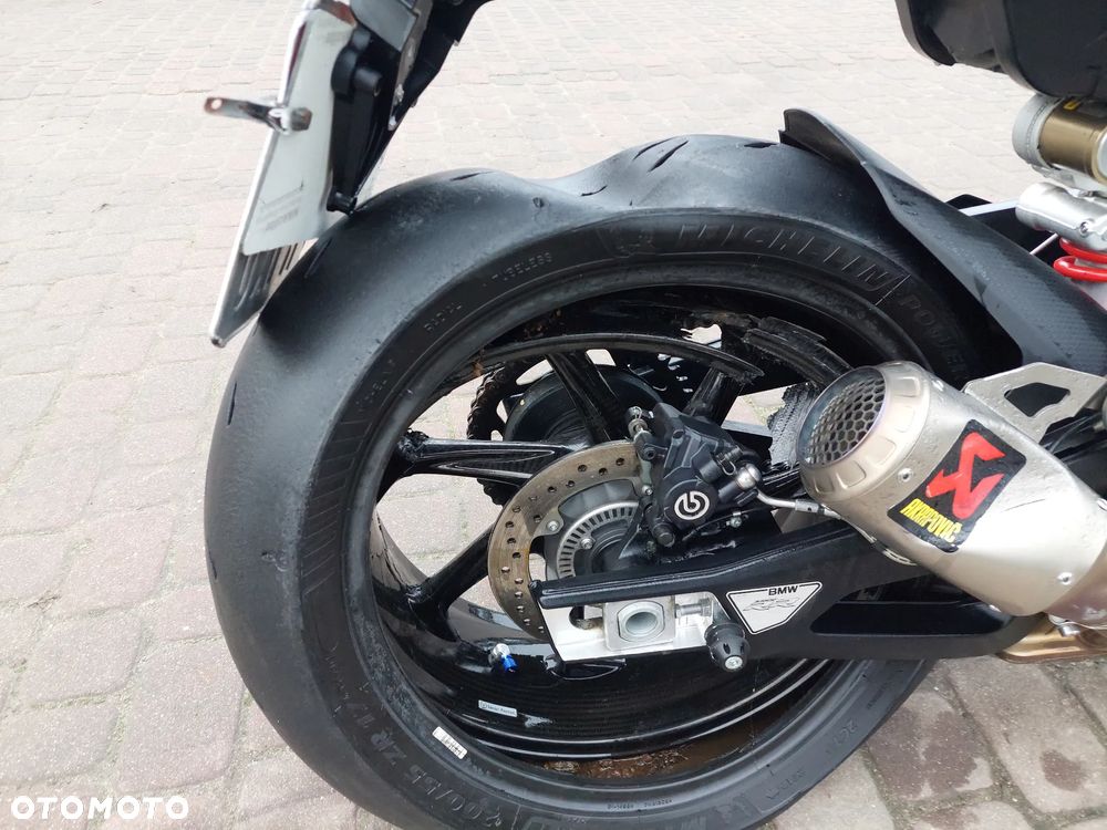 BMW S - 14