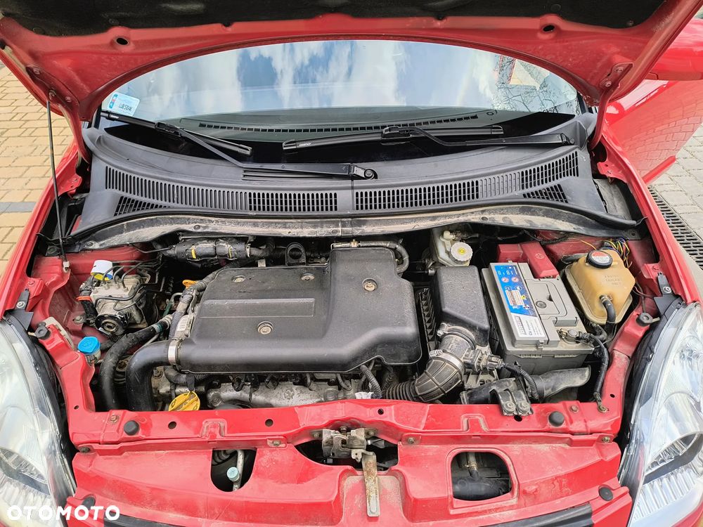 Suzuki Swift 1.3 DDiS Comfort - 27