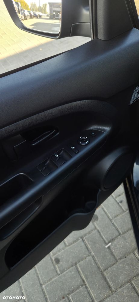 Kia Venga 1.6 CRDi 128 Titanium Collection - 24