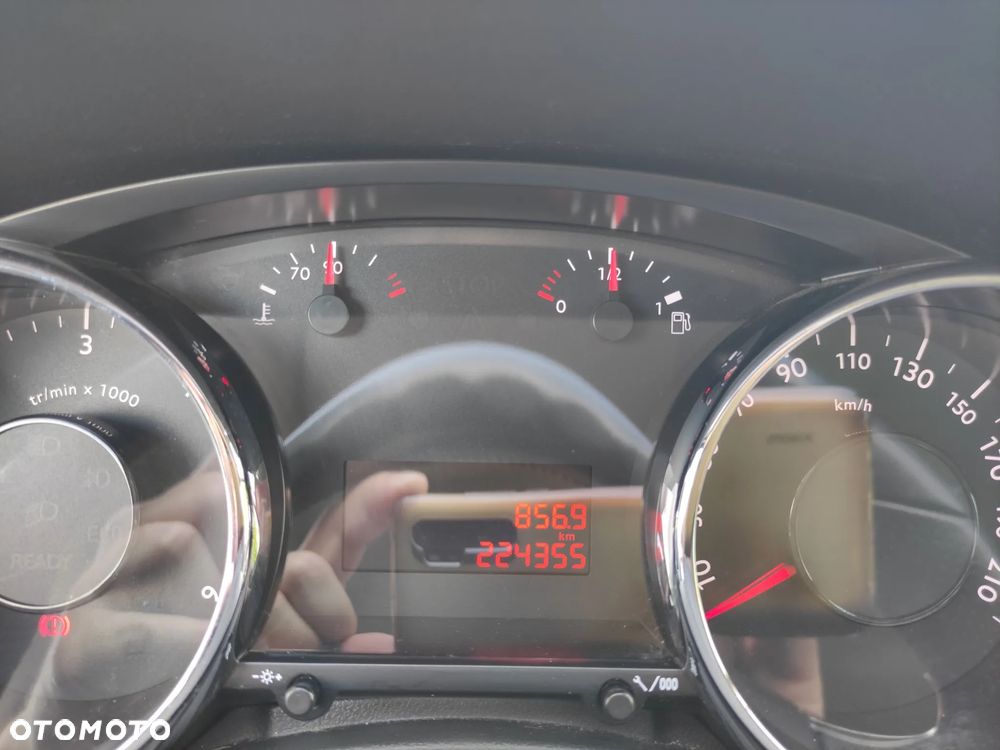 Peugeot 5008 BlueHDI 120 Stop & Start Style - 28