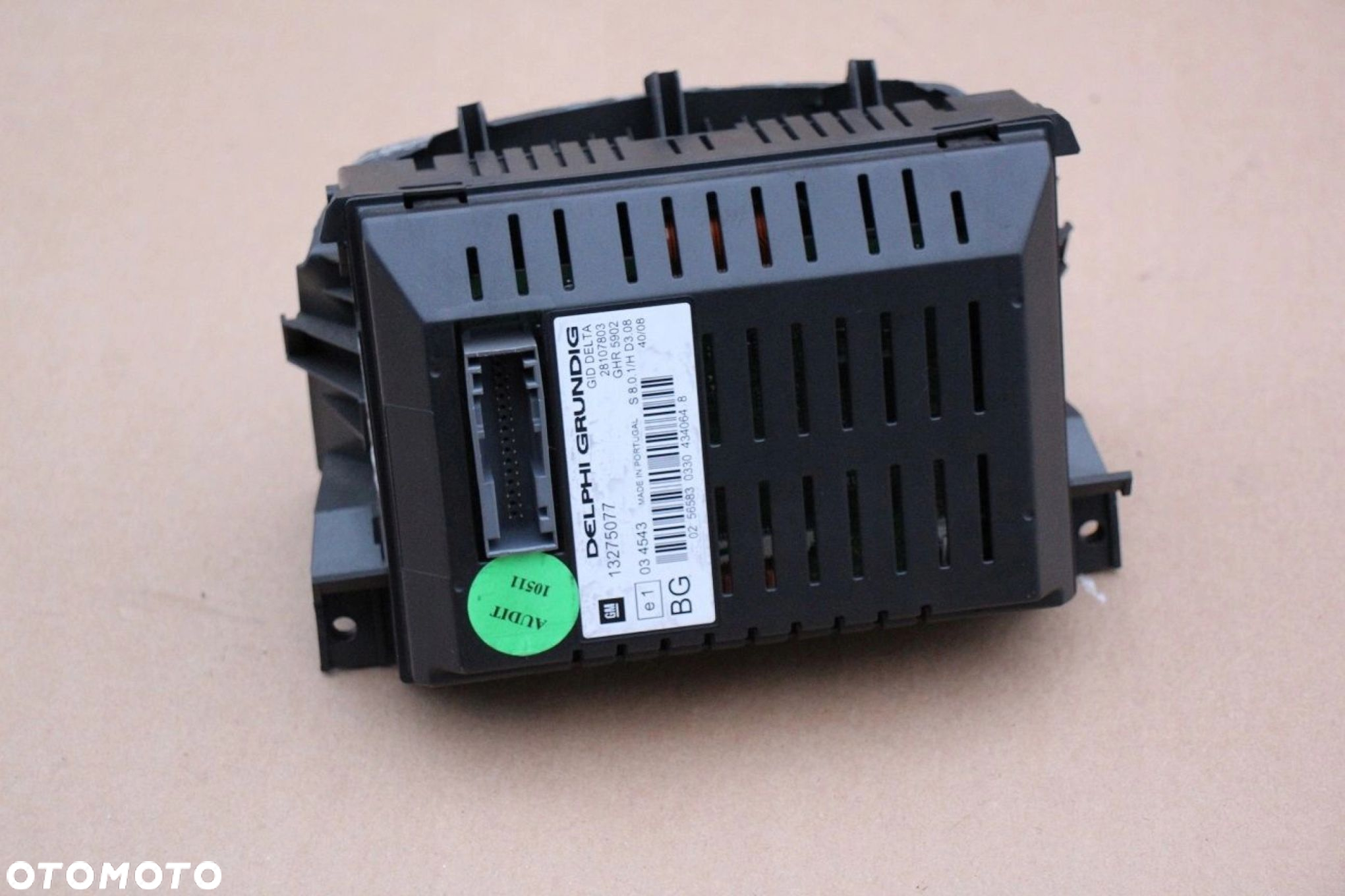 Wyświetlacz monitor Opel Astra III H Zafira II B 13275077 - 2