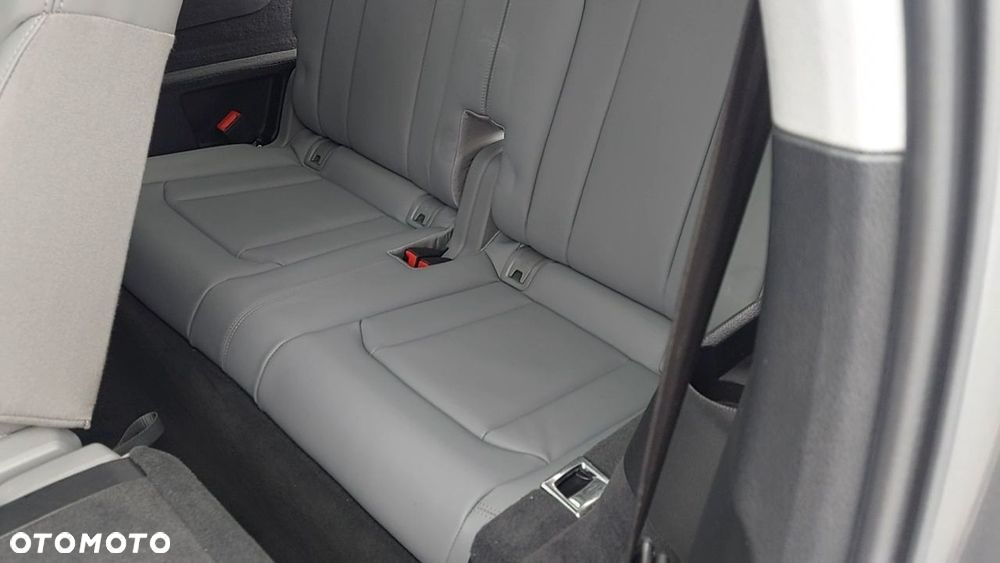 Audi Q7 - 12