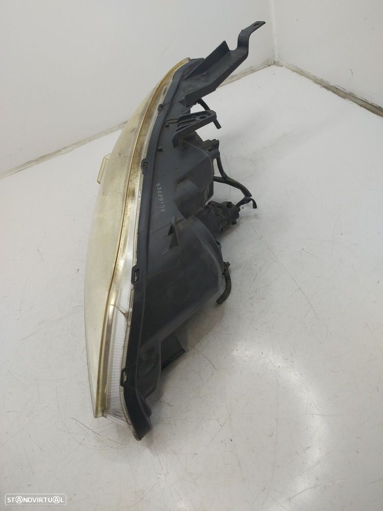 Farol/ Otica Dianteiro Dto Honda Civic Vii Três Volumes (Es, Et) - 4