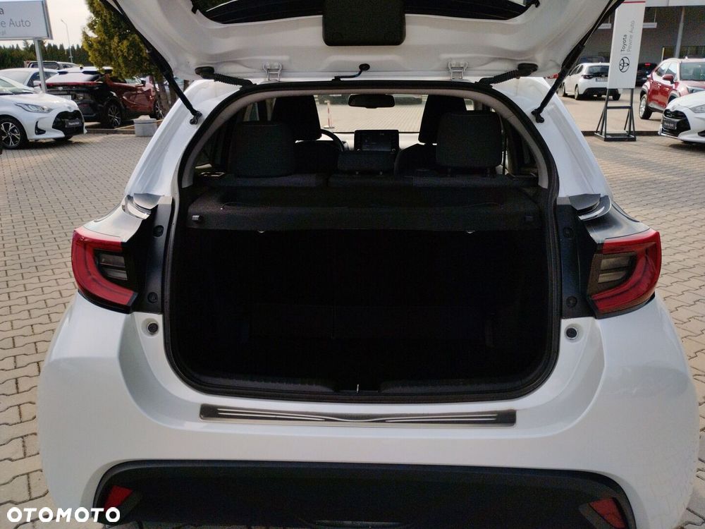Toyota Yaris Hybrid 1.5 Comfort - 23