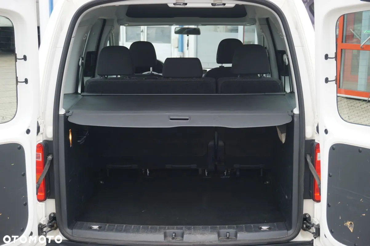 Volkswagen Caddy 2.0 TDI Comfortline - 11