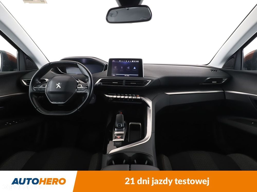 Peugeot 3008 - 12