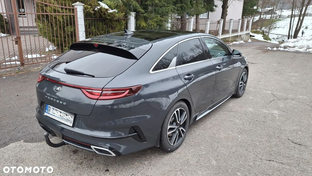 Kia ProCeed - 7