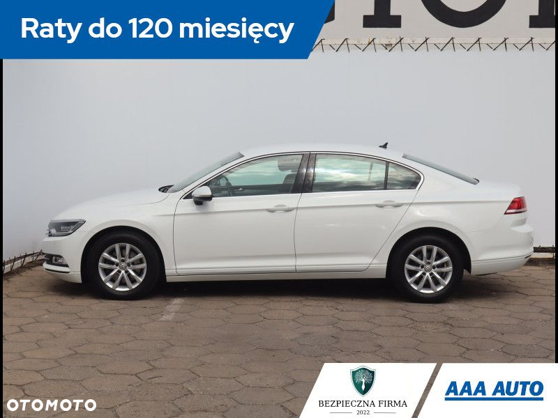 Volkswagen Passat - 3