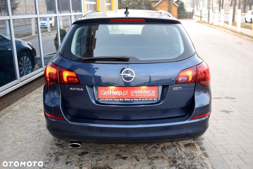 Opel Astra 2.0 CDTI DPF Cosmo - 13