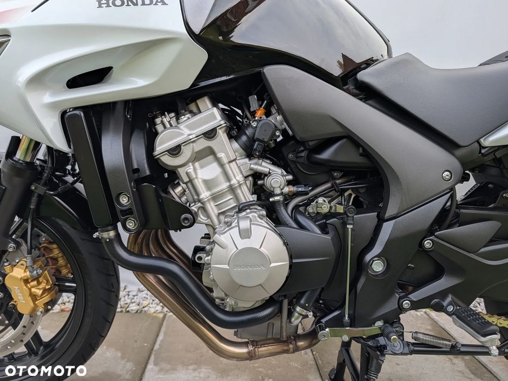 Honda CBF - 38