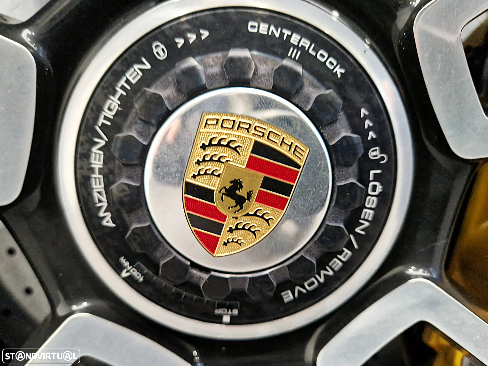 Porsche 911 (992) Turbo S PDK - 11