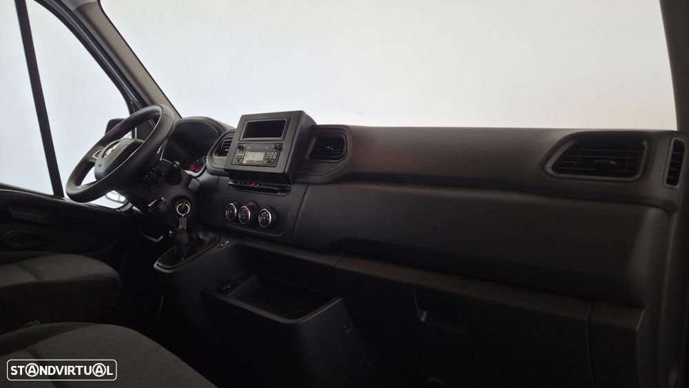 Renault Master 2.3 BlueDCI L4H2 - 8
