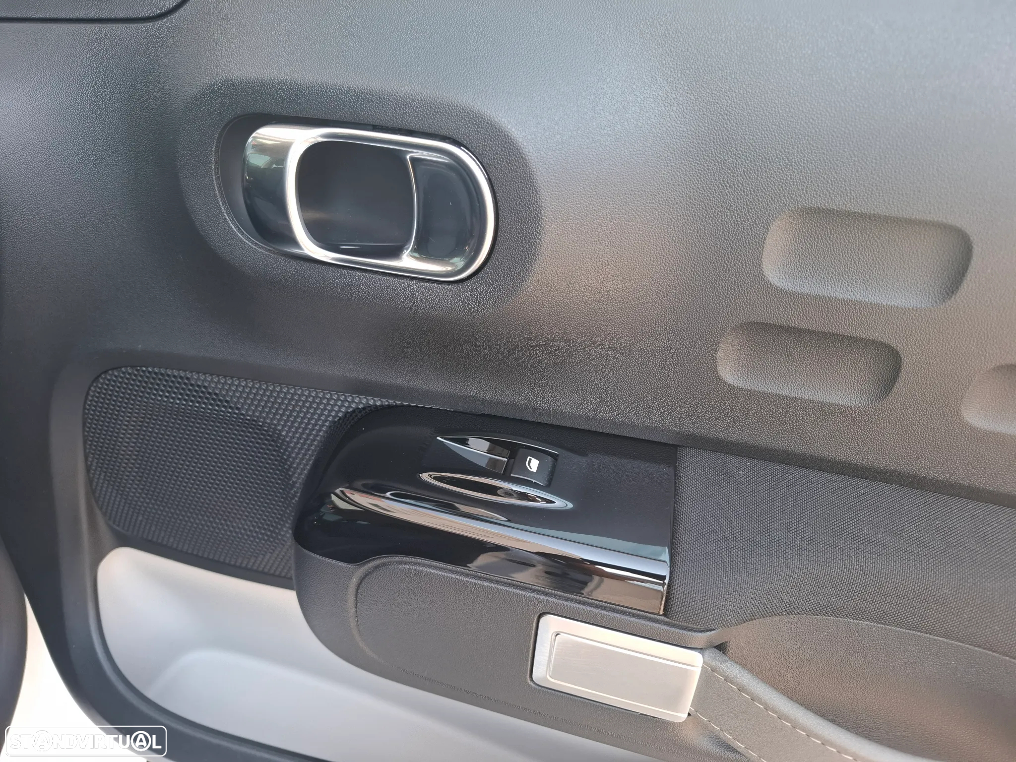 Citroën C3 1.2 PureTech Feel - 40