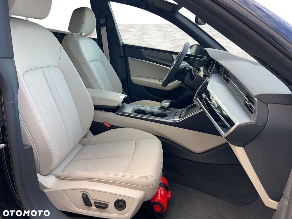 Audi A7 Sportback - 13