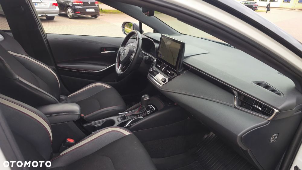 Toyota Corolla 1.8 Hybrid GR Sport - 25