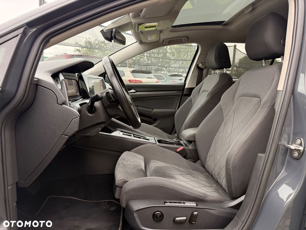 Volkswagen Golf 1.5 eTSI OPF DSG Style - 7