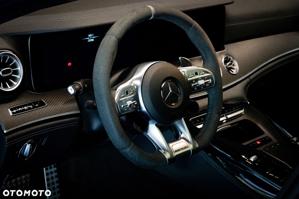 Mercedes-Benz AMG GT 63 S 4-Matic+ - 22