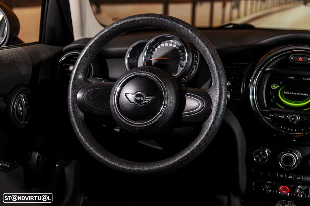 MINI 5 Portas One D - 13