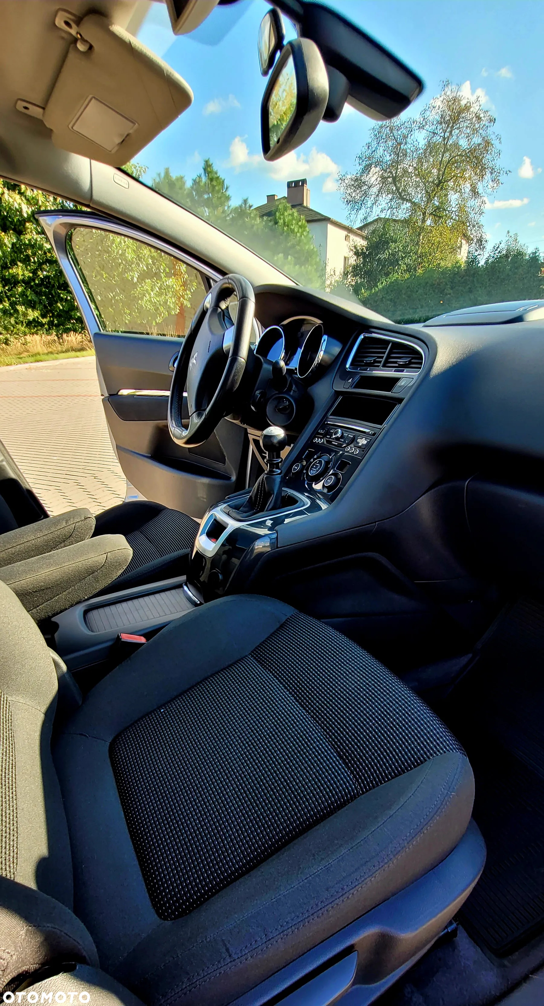Peugeot 5008 - 9
