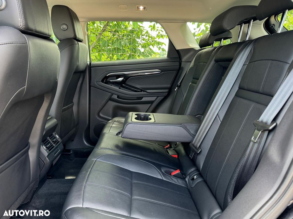 Land Rover Range Rover Evoque - 32