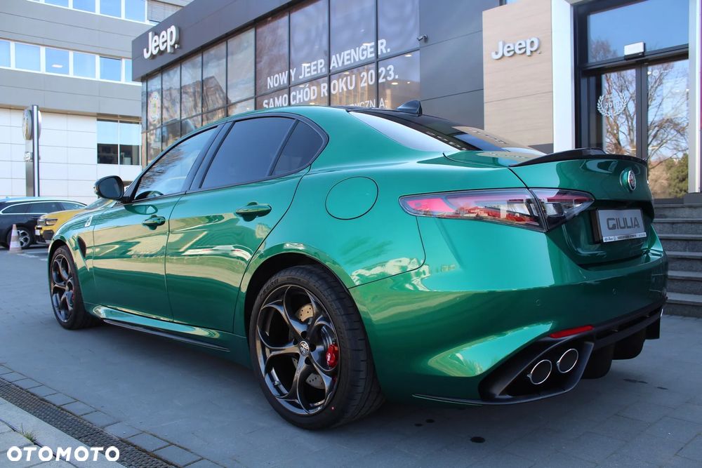 Alfa Romeo Giulia 2.9 Bi Turbo V6 Quadrifoglio - 6