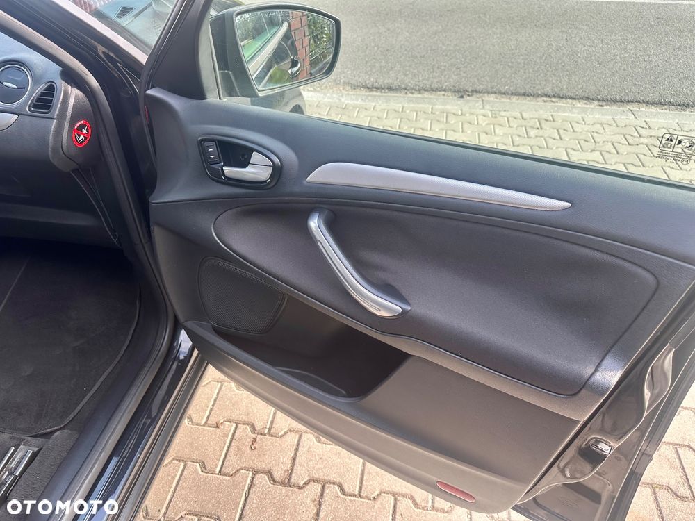 Ford S-Max 2.0 Ambiente - 11