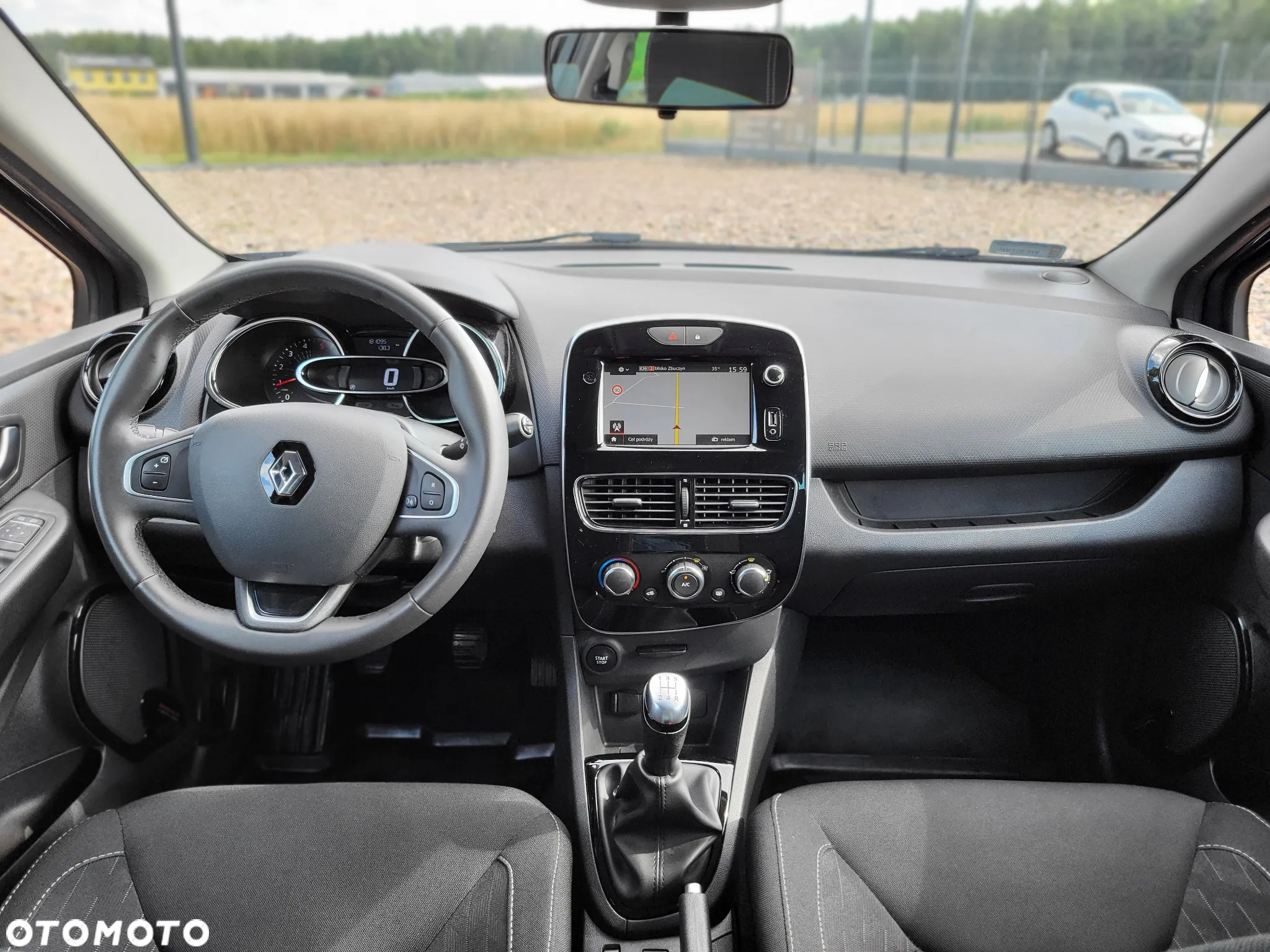 Renault Clio 1.5 dCi Energy Limited - 12