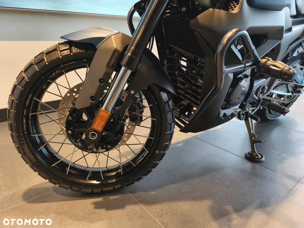 Zontes 125 G1 Spoke - 4